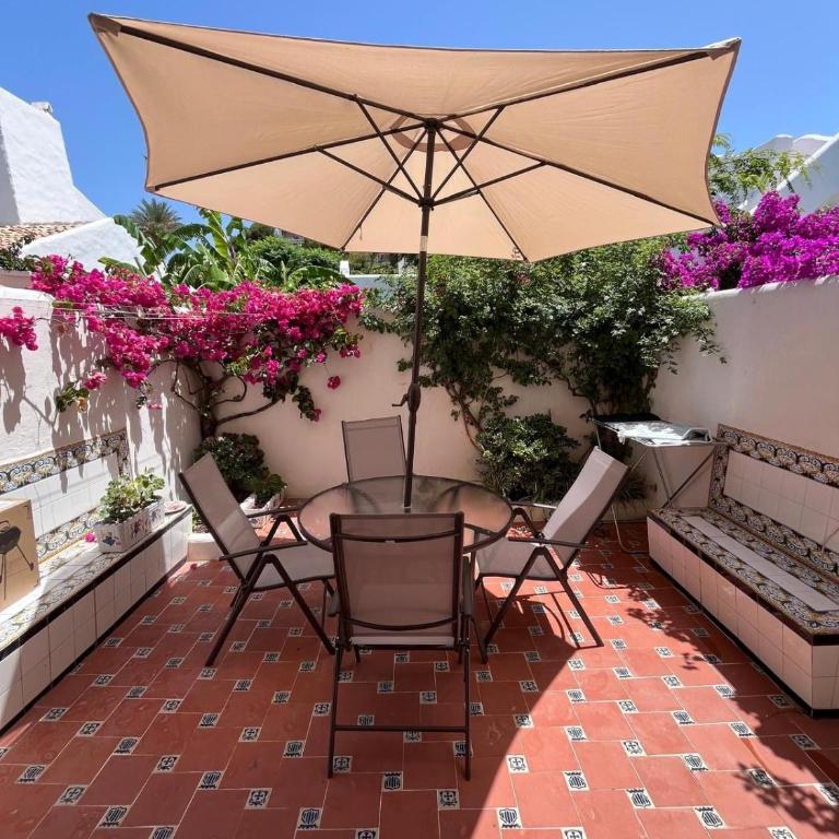Estepona - Playa - Villa en urbanización al lado del mar Is17 - Villa - 3