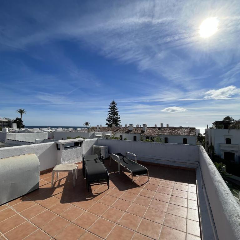 Estepona - Playa - Solárium con vistas a la piscina EL27 - Villa de 2 dormitorios - 29