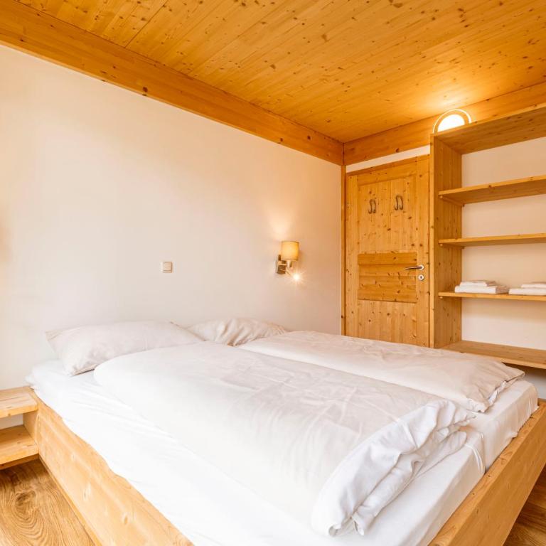 Apartments Kreischberg Chalets by ALPS RESORTS - Deluxe Apartment mit 2 Schlafzimmern - 4