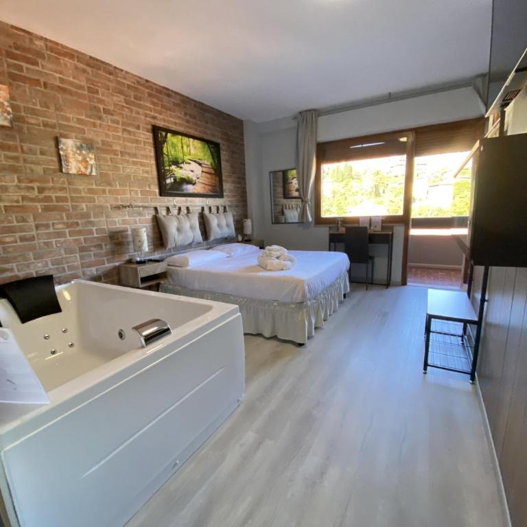 Perugia Suite - Suite con Vasca Idromassaggio - 10