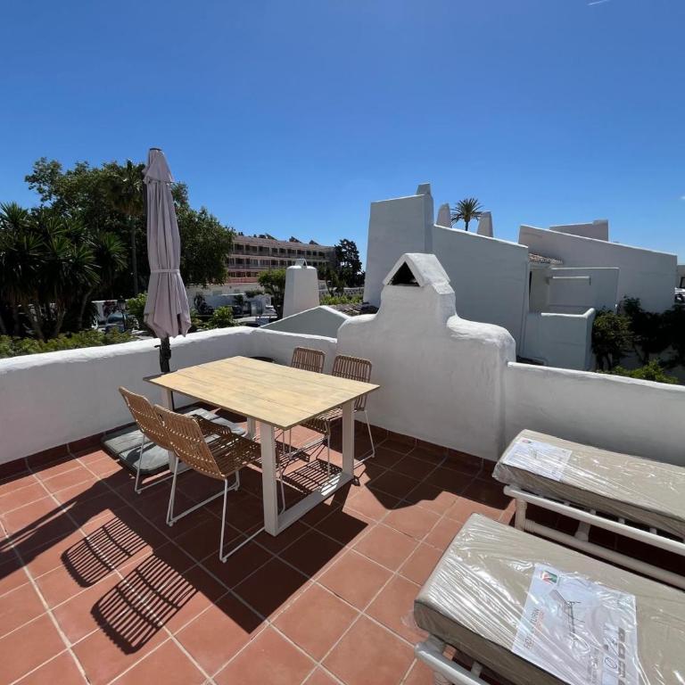 Estepona - Playa - 2 dormitorios con terraza solárium Mi2 - Villa con vistas al jardín - 5