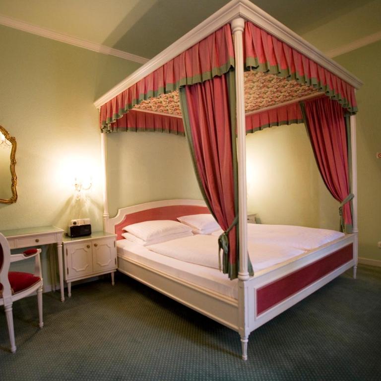 Hotel Hohenstauffen - Doppelzimmer - 21