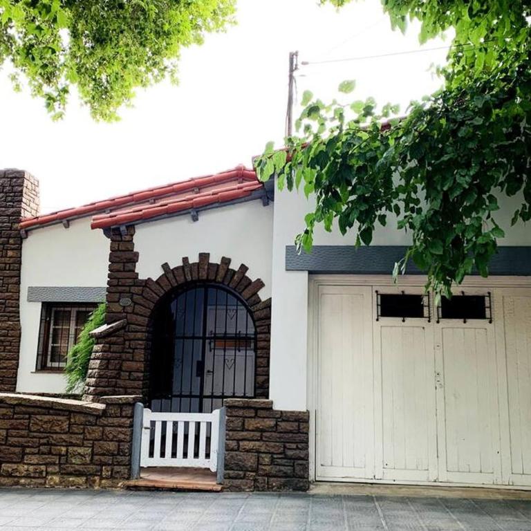 Le Petit Chalet - Casa entera con cochera - Casa de 2 dormitorios - 1