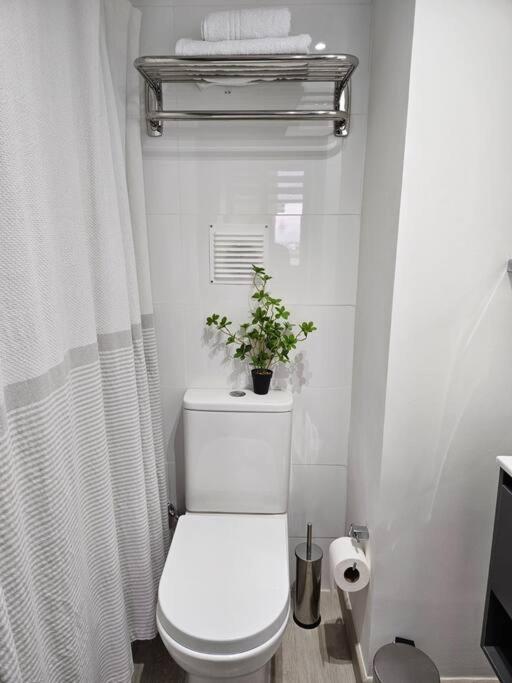 Depto Mirador del Fiordo - Two-Bedroom Apartment - 10