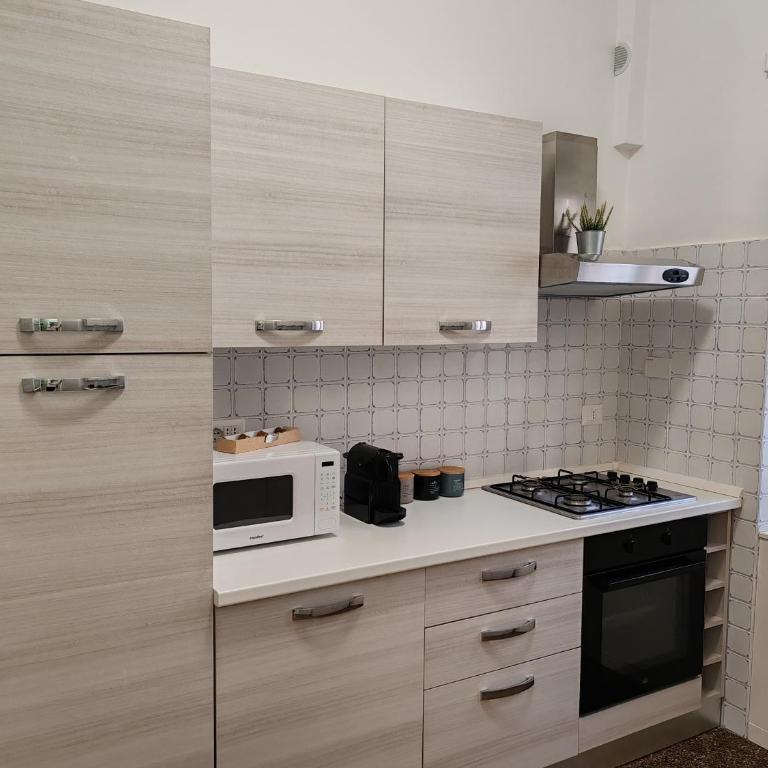 San Pietro Green Home - Appartamento con 2 Camere da Letto e Terrazza - 9