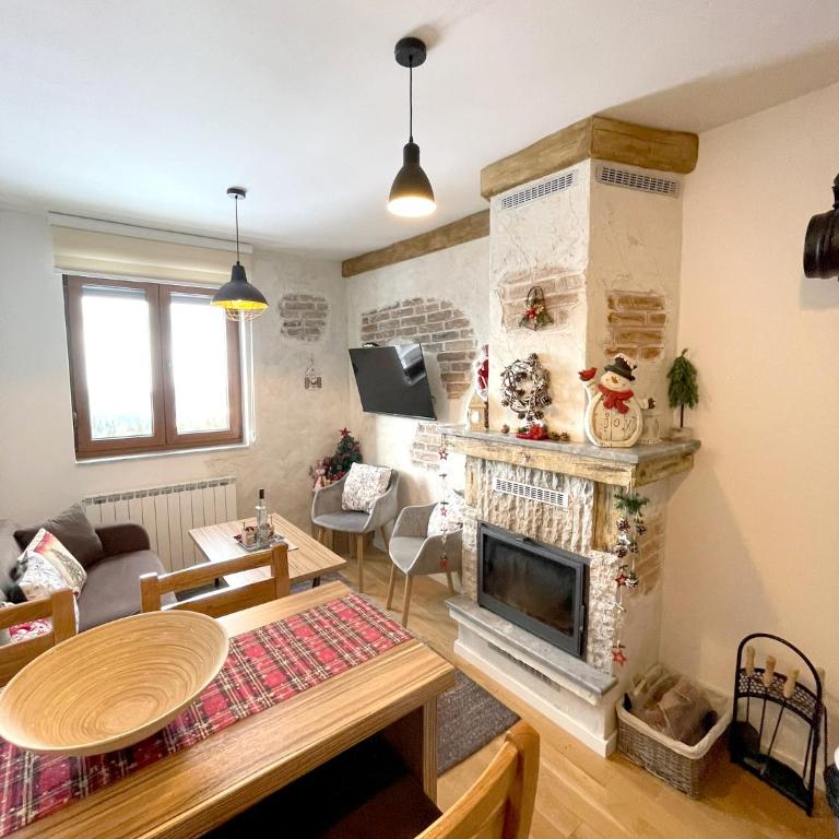 NPL Gorstak - Two-Bedroom Deluxe Apartment - 2