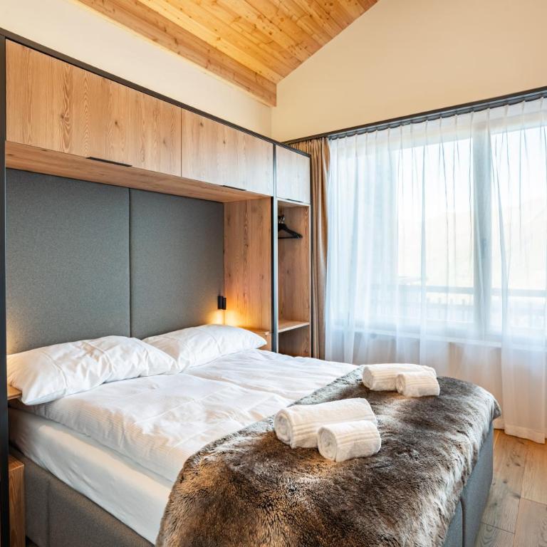 SWISSPEAK Resorts by Pierre & Vacances Premium Thyon - Apartment mit 2 Schlafzimmern - 1