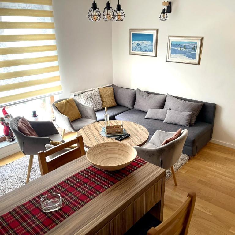 NPL Gorstak - Three-Bedroom Premium Apartment - 17