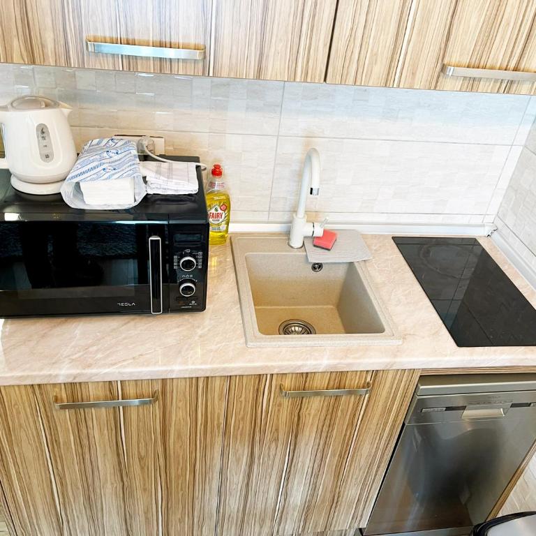 NPL Gorstak - Three-Bedroom Premium Apartment - 24