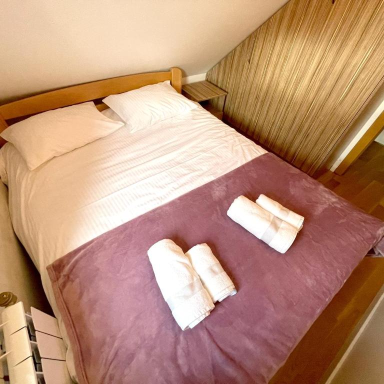 NPL Gorstak - Three-Bedroom Premium Apartment - 26