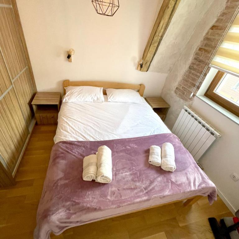 NPL Gorstak - Three-Bedroom Deluxe Apartment - 16