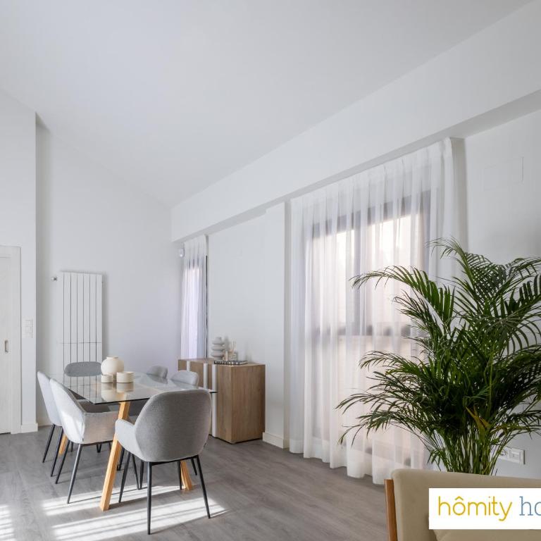 Homity Holidays - Granada - Piedra Santa - Parking incluido - Luxury triplex with Alhambra Views - 6