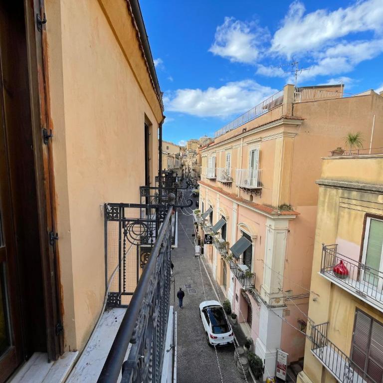 Akragas home 2 in Center with City View - Appartamento Deluxe con 2 Camere da Letto e Balcone - 31