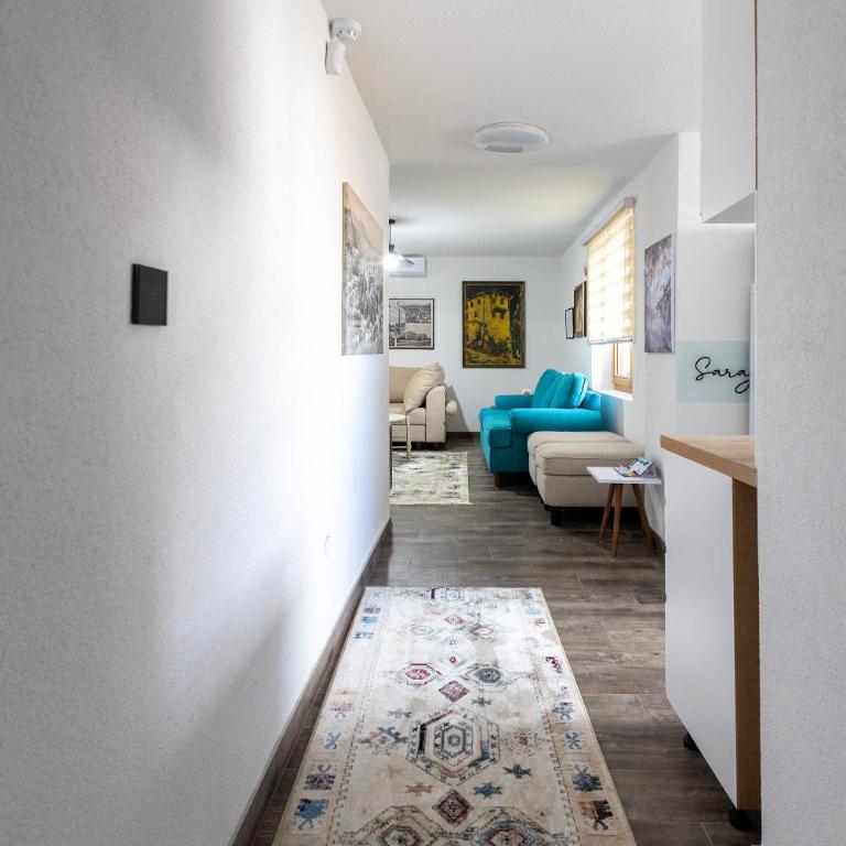 APARTMENTS NENSI - Deluxe One-Bedroom Apartment with Garden View - 13