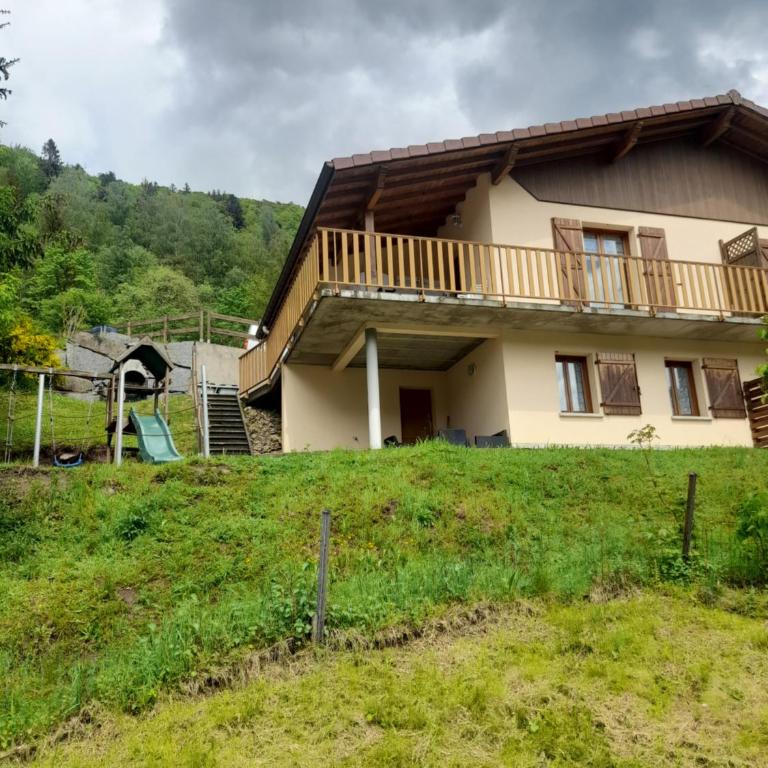 Grand gîte du Bruleux 11 personnes - Maison 4 Chambres - 64