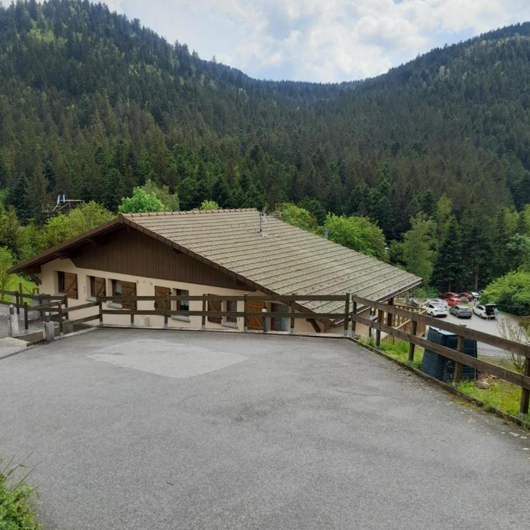 Grand gîte du Bruleux 11 personnes - Maison 4 Chambres - 65