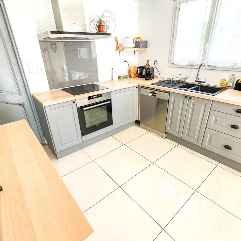 AC - Car parking - Garden - Near Ramparts - Apartment mit 3 Schlafzimmern - 14