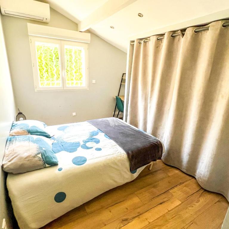 AC - Car parking - Garden - Near Ramparts - Apartment mit 3 Schlafzimmern - 26