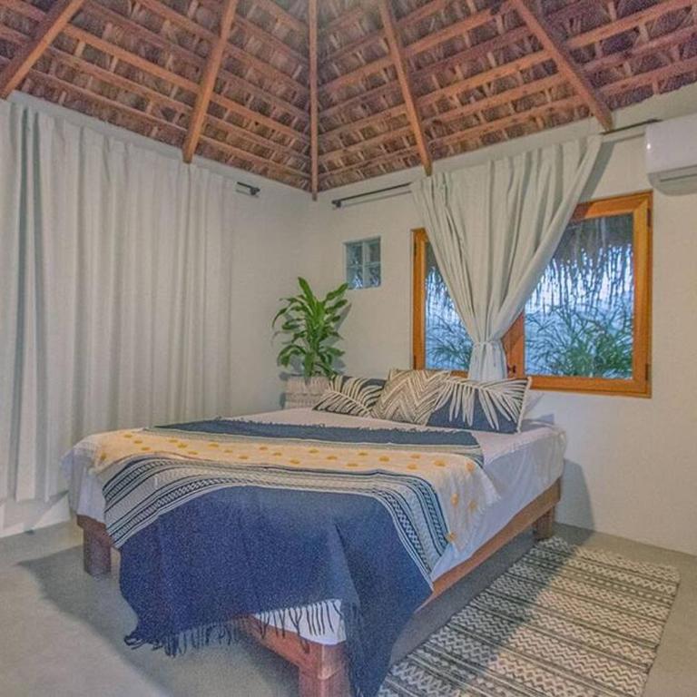 El Escondite - Boutique Casitas in La Playita - Five-Bedroom House - 41