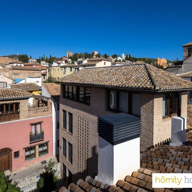 Homity Holidays - Granada - Piedra Santa - Parking incluido - Luxury triplex with Alhambra Views - 18