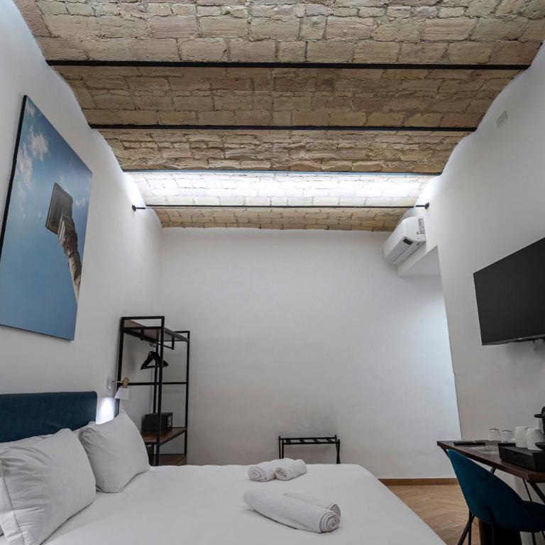 Urban Vatican Rooms - Camera Matrimoniale Deluxe con 1 Letto Supplementare - 2