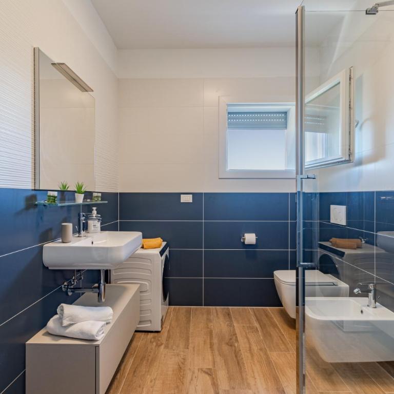 LTApartments9 -Bilocale parcheggio privato - 900m dalla Torre - Appartamento con 1 Camera da Letto - 14