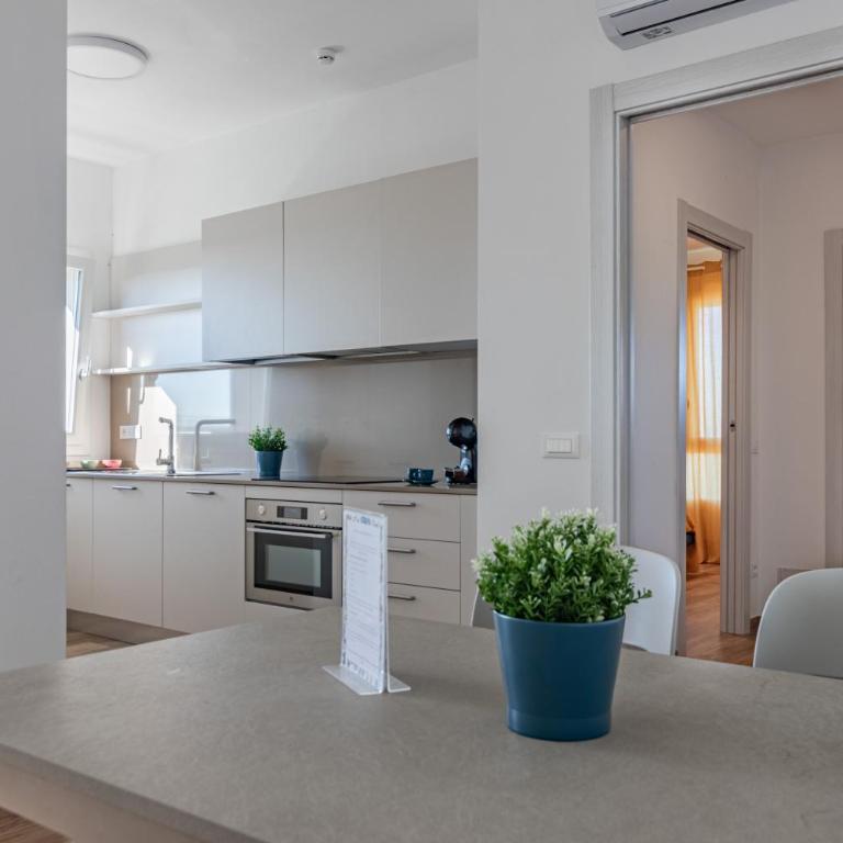 LTApartments9 -Bilocale parcheggio privato - 900m dalla Torre - Appartamento con 1 Camera da Letto - 7