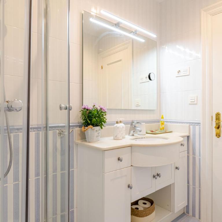 BilbaoBonito 5min Guggenheim I 2Bdrm I EXT I Quiet & Central I Pking - Apartamento de 2 dormitorios - 14