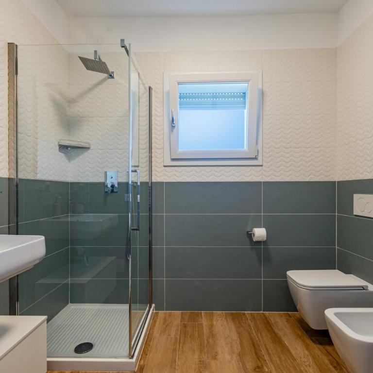 LTApartments -Monolocale 5 con parcheggio a 900m dalla Torre - Appartamento con 1 Camera da Letto - 7