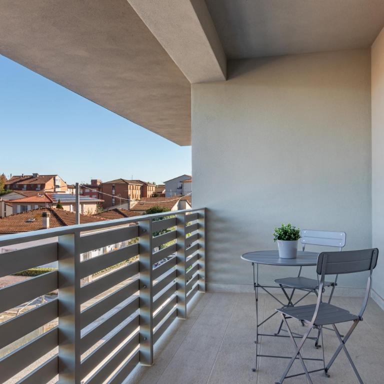 LTApartments -Monolocale 5 con parcheggio a 900m dalla Torre - Appartamento con 1 Camera da Letto - 9