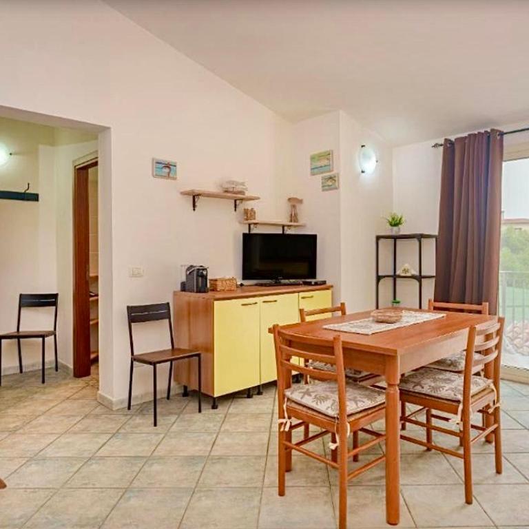 Prima Spiaggia Apartments - Casa con 2 Camere da Letto - 5