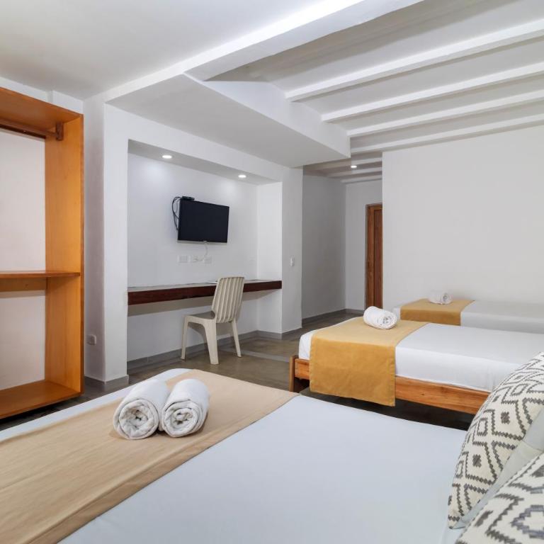 Hotel Sansiraka Suites By GEH Suites - Family Room - 13