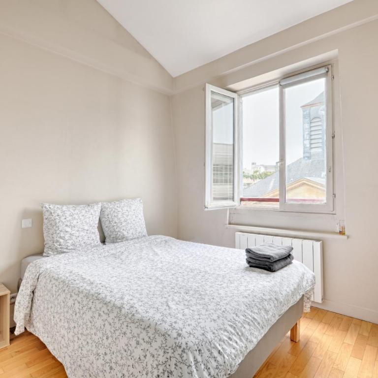 ST DOM Face - Vue Tour Eiffel - Appartement 1 Chambre - 9