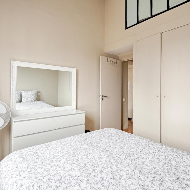 ST DOM Face - Vue Tour Eiffel - Appartement 1 Chambre - 10