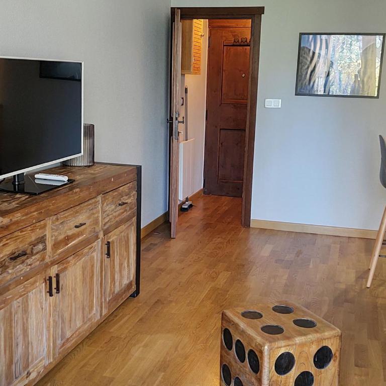 Studio confortable rénové en résidence verdoyante à Chamonix - FR-1-517-69 - Estudio - 6