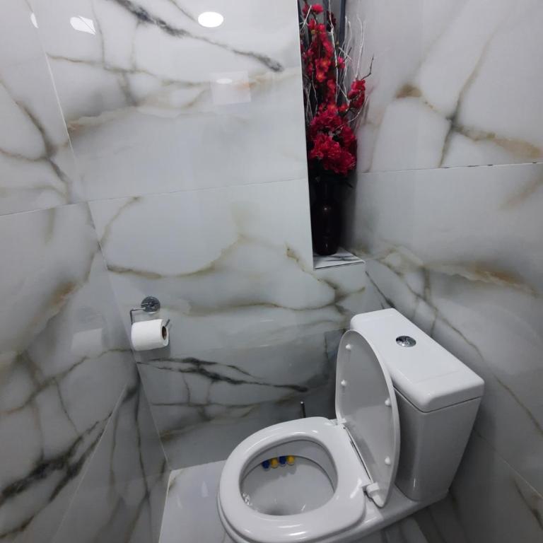 Authentic Belgrade Centre Apartment #5, Four bedrooms, One Full Bathroom, One Toilet - Deluxe Suite - 5