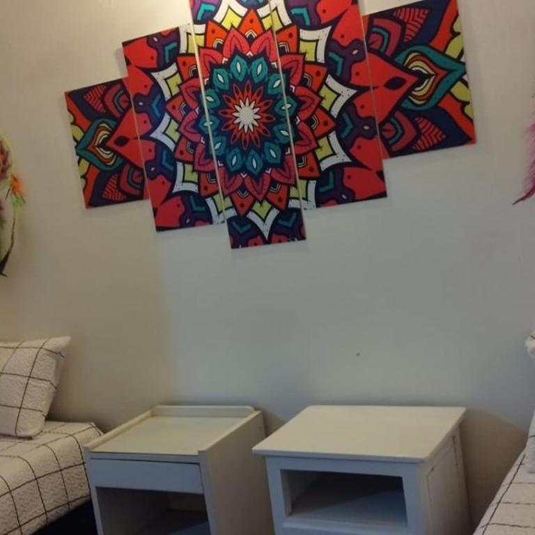 Asuncion Hostal Deluxe Py - Four-Bedroom House - 9