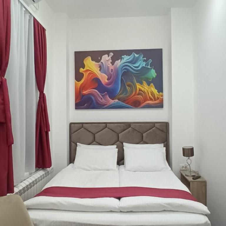 Authentic Belgrade Centre Apartment #5, Four bedrooms, One Full Bathroom, One Toilet - Deluxe Suite - 7