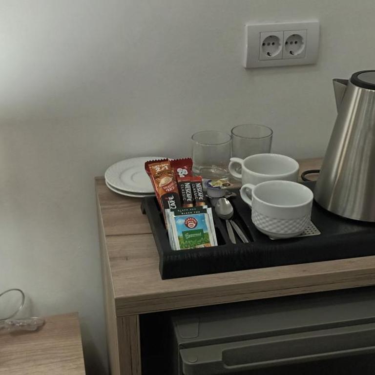Authentic Belgrade Centre Apartment #5, Four bedrooms, One Full Bathroom, One Toilet - Deluxe Suite - 9