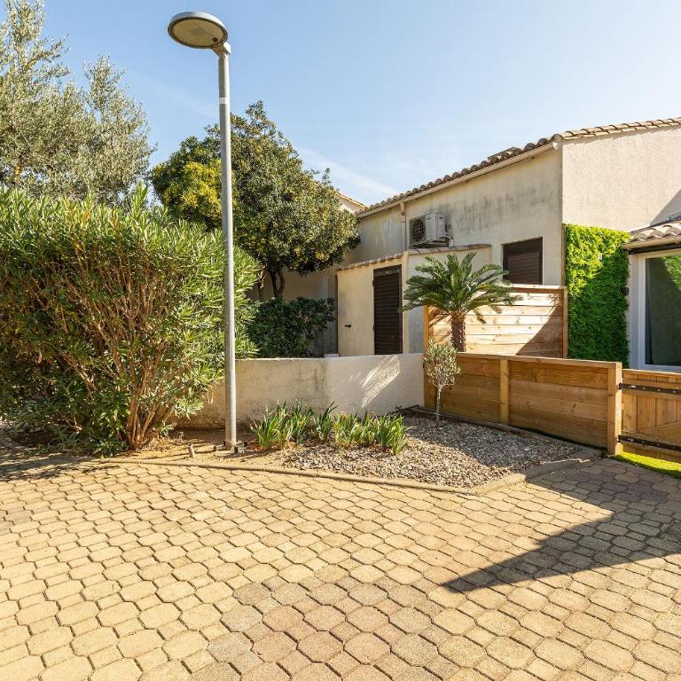 Greenwood - Villa design 2 chambres terrasses Heliovillage - Village Naturiste - Two-Bedroom House - 25
