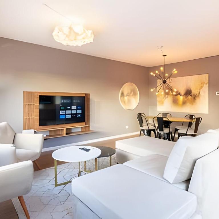 Perfecto Familias: Terraza Privada y Parrilla - Apartamento Deluxe de 2 dormitorios con balcón - 2
