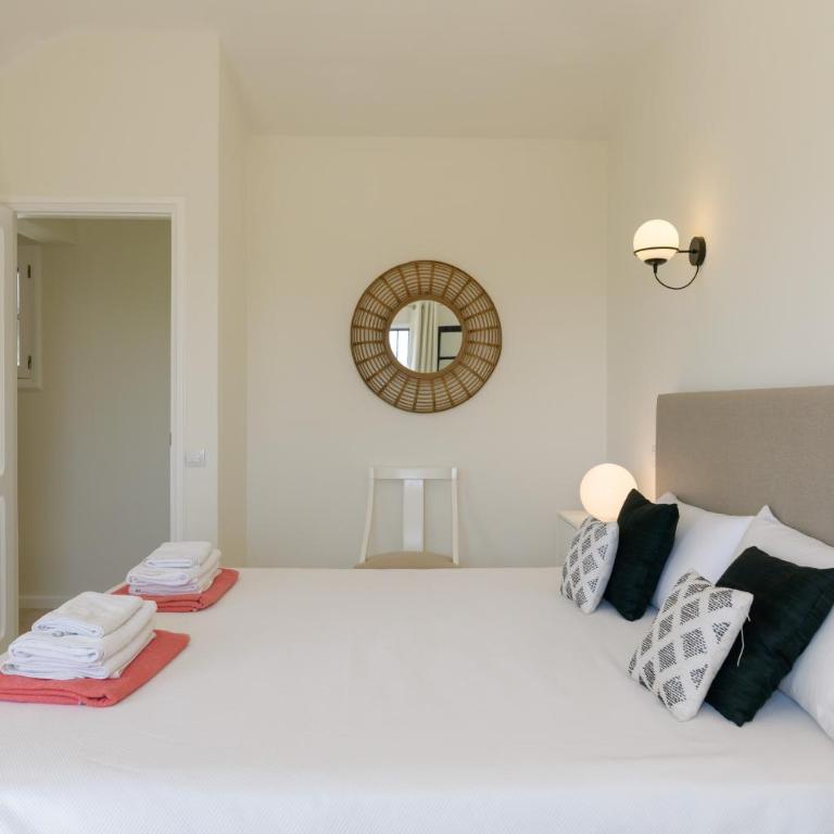 Casa Maresia, Playa Bastian Sea Views - Communal Swimming Pool - Casa - 3