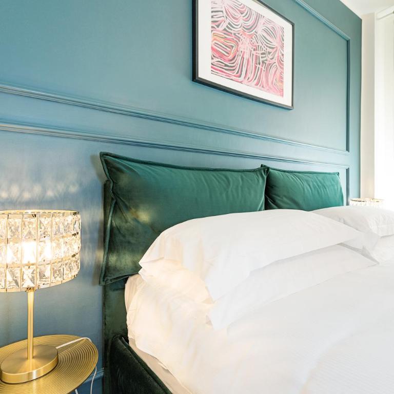 Luxury apartment - KUKI STAY Ponte Vecchio - One-Bedroom Apartment - 12
