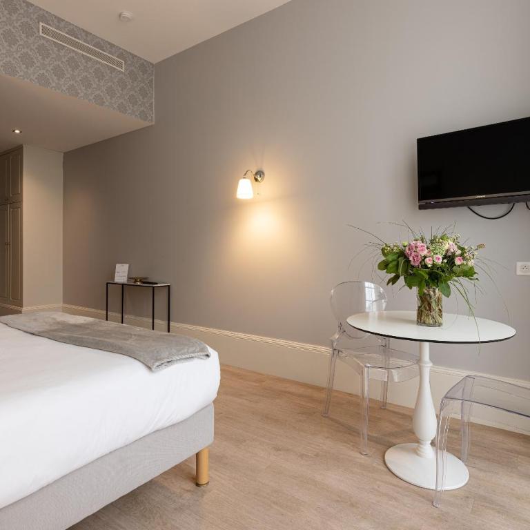 La Maison Blanche - Appart Hôtel de charme Chic & Cosy climatisé, à 350m du coeur de ville de Limoges - Accès autonome - Prestige Studio with Terrace and Air-Conditioning - 8
