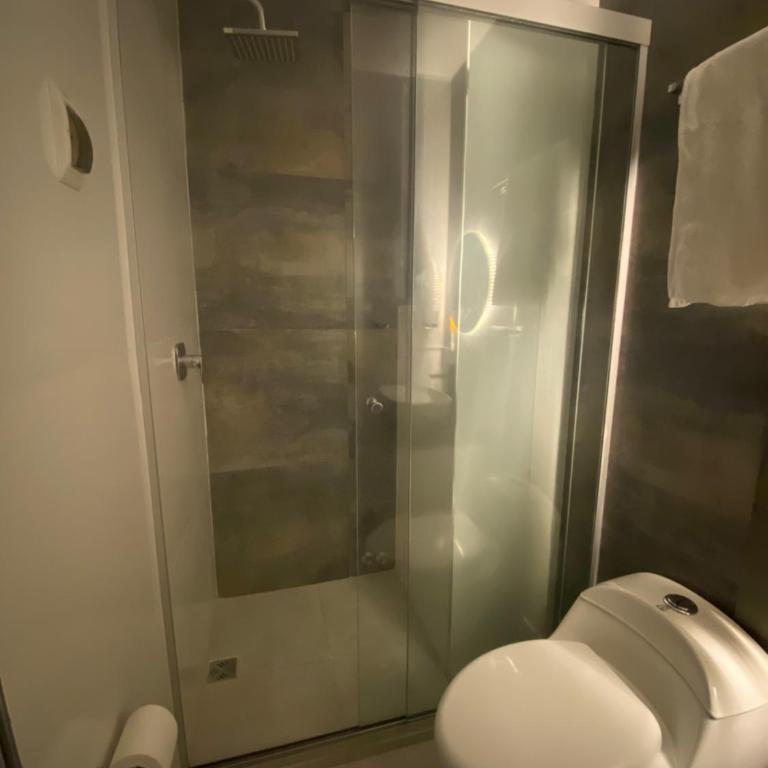 Departamento en barrio Petrolero Frente al complejo de tenis Madona - Apartamento de 2 dormitorios - 24