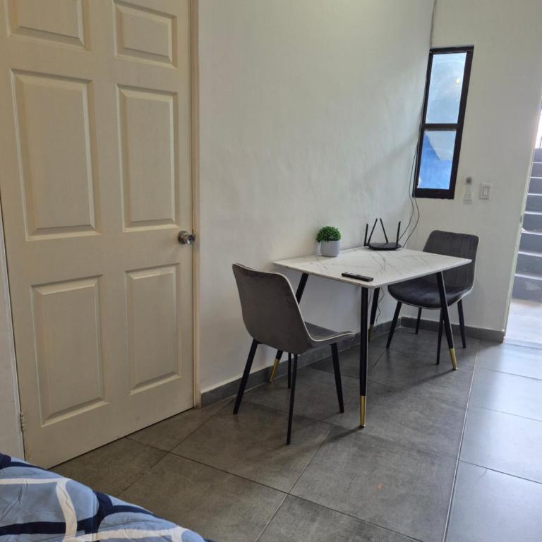 Cómodo y moderno loft Tec de Mty - One-Bedroom Apartment - 14