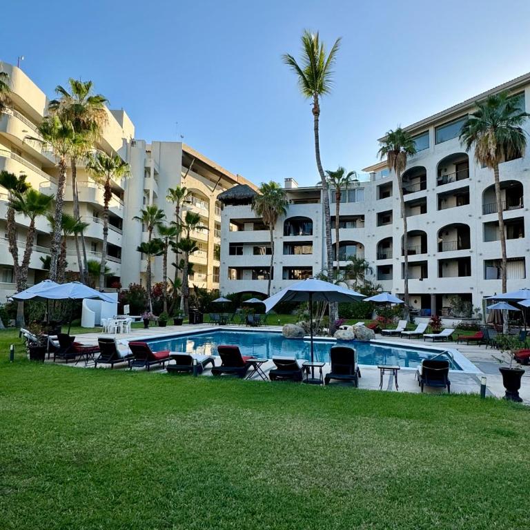 Beach front beautiful one bedroom Condo - Apartment with Balcony - 22
