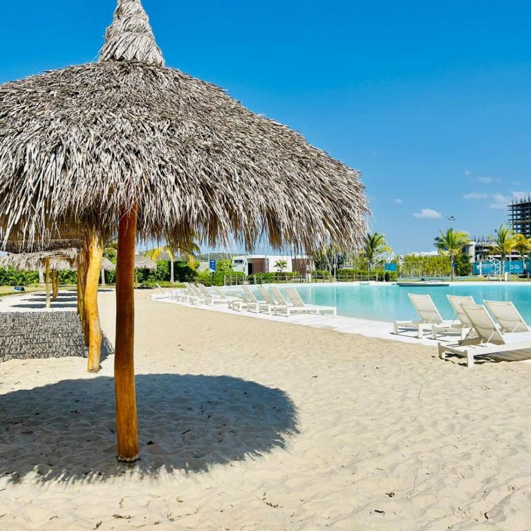 alberca tipo playa,10 min de la playa by G P S rentas - Two-Bedroom Apartment - 39