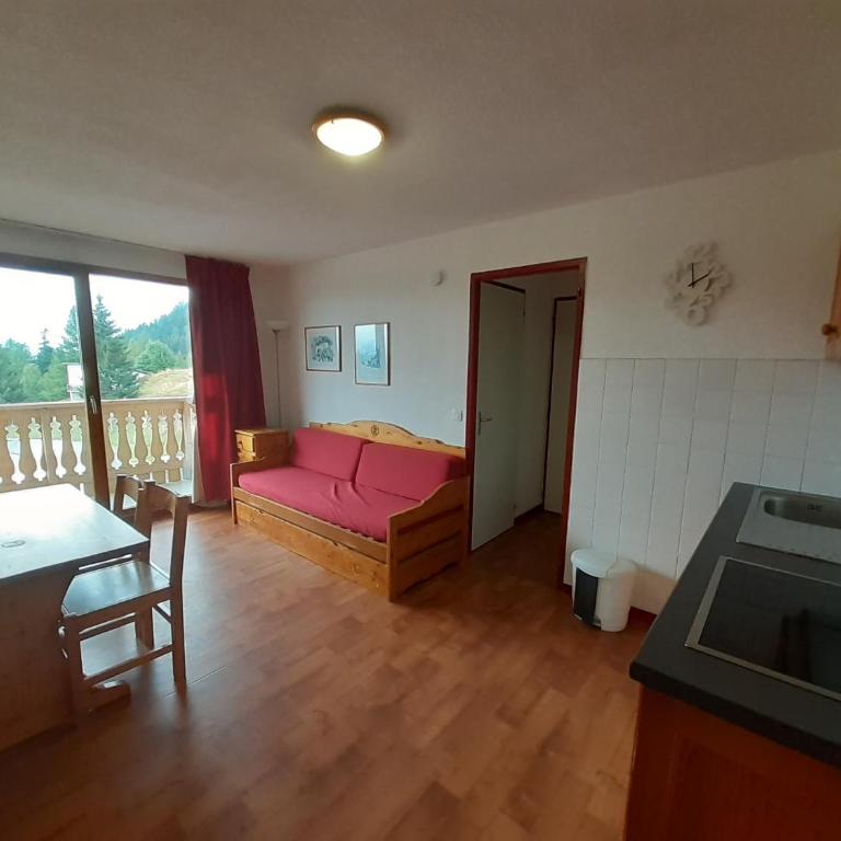 Appartement cosy 2 pièces à Valfréjus, proche remontées mécaniques - FR-1-561-133 - Apartamento - 4