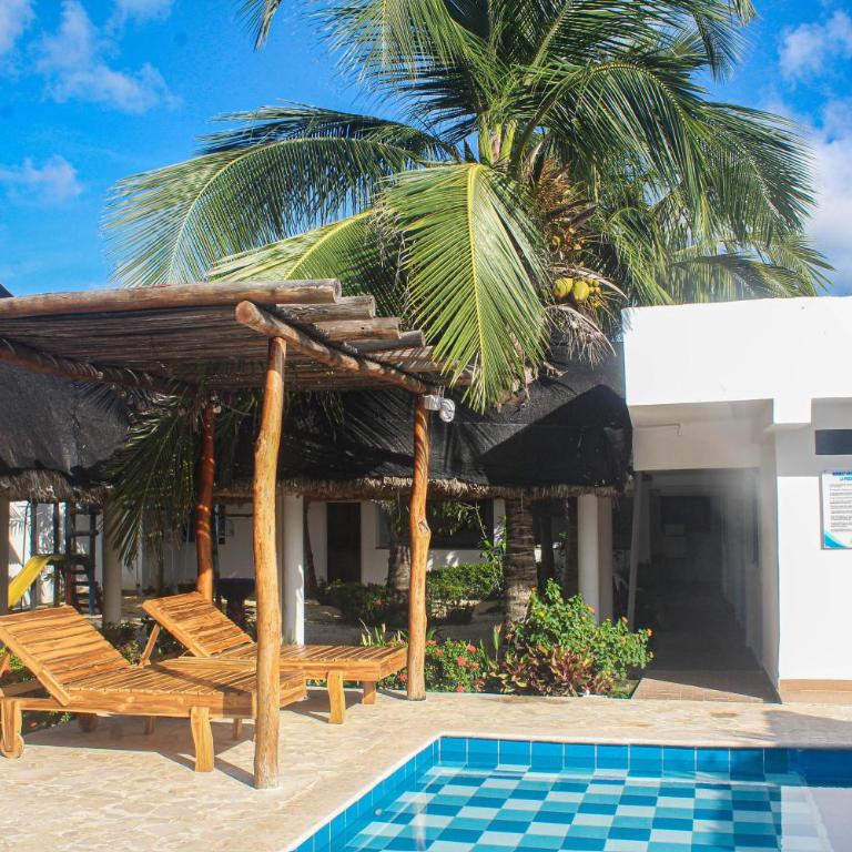 Ledymar Chalet - Seven-Bedroom House - 27